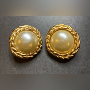 Premier Chunky Gold Tone Faux Pearl Clip On Earrings Large Round Swirl Rope